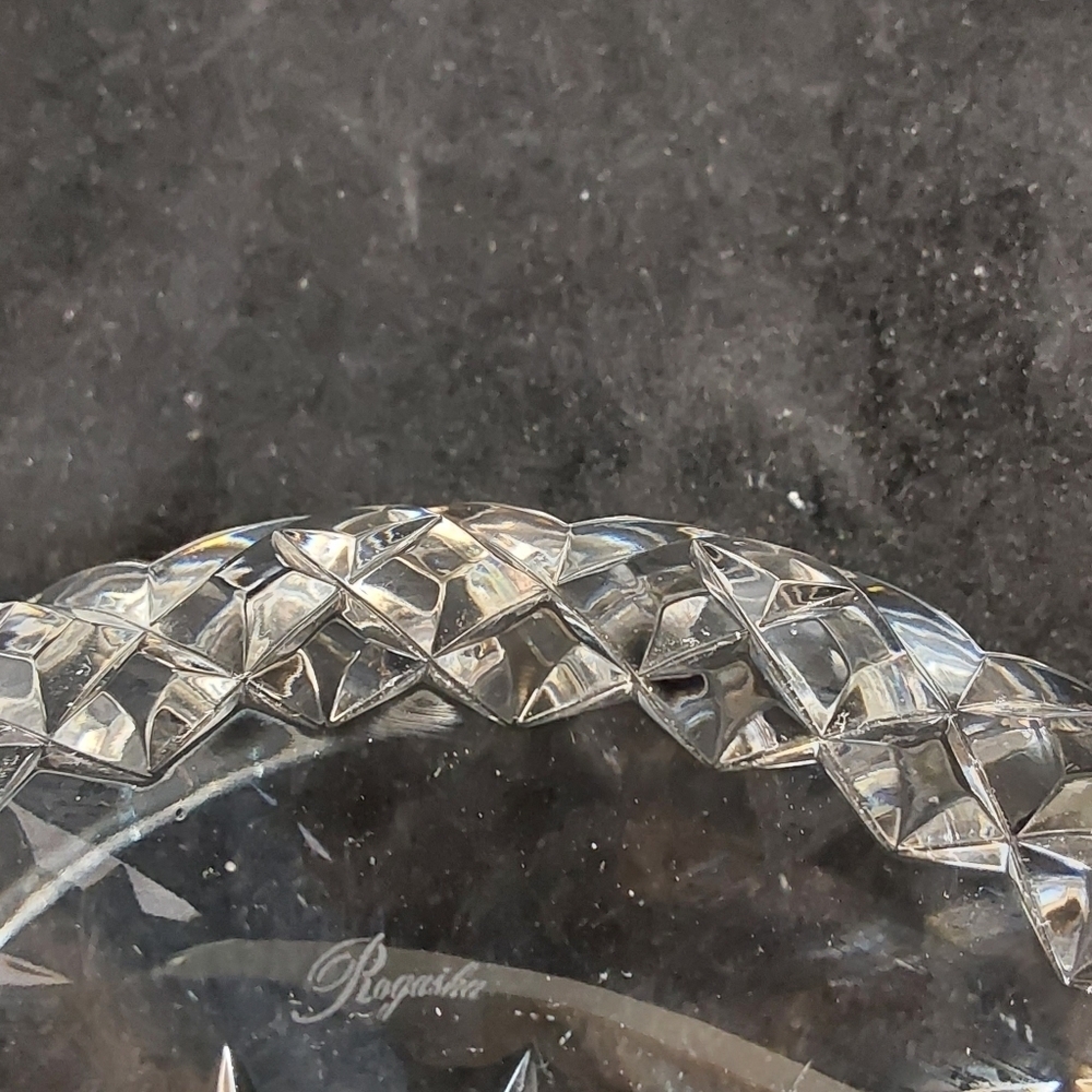 ROGASKA SIGNATURE CRYSTAL CLEAR DIAMOND CUT. - Picture 3 of 7